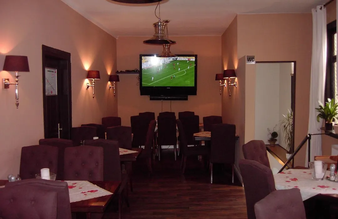 Hotel-Cafe-Burg Stahleck-1